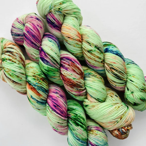 simplysockyarn-332820