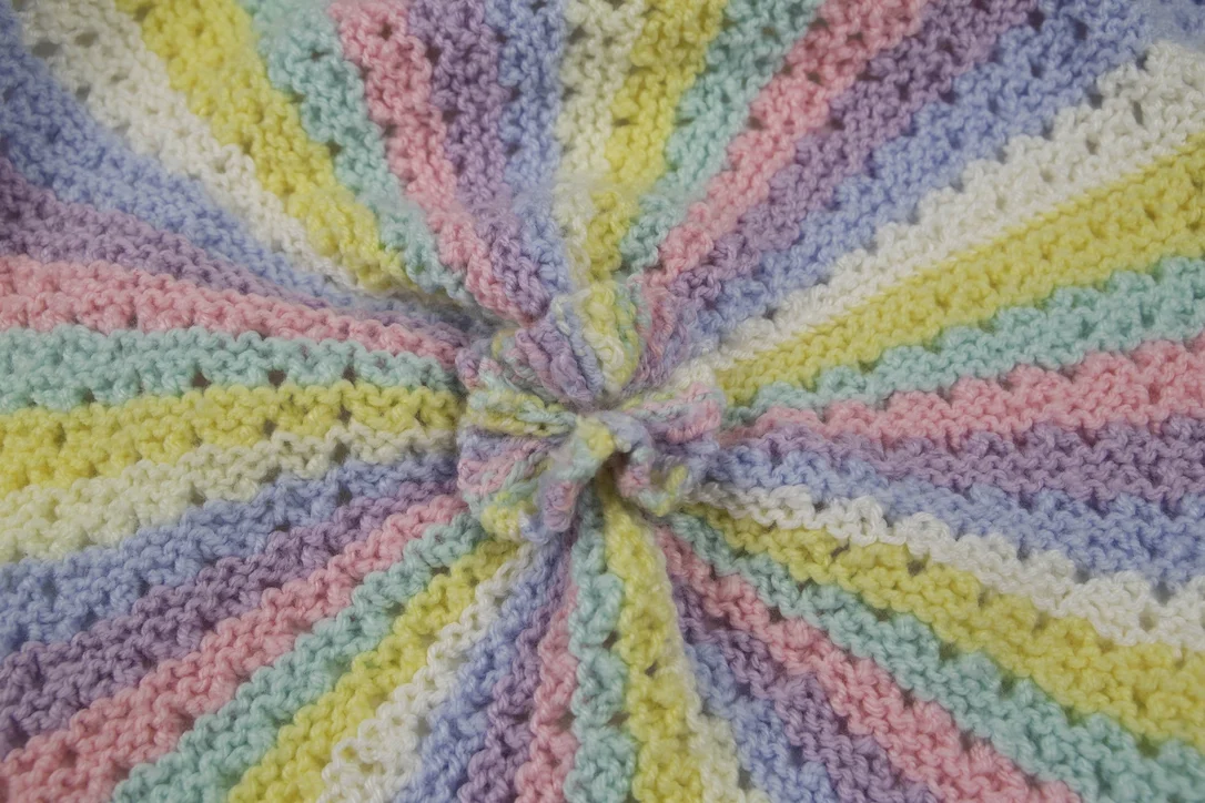 yarn1100334